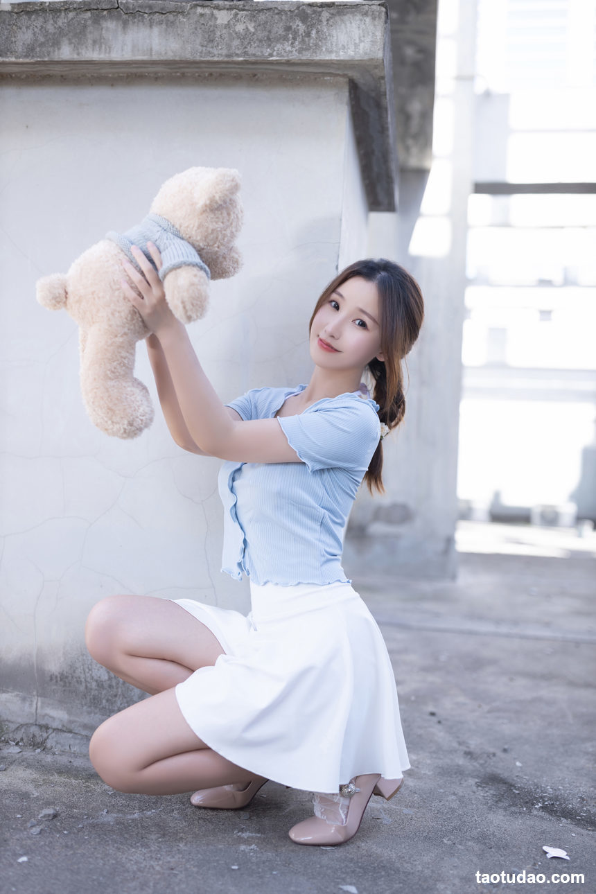 杏子《天台》 原版写真 [120P-1.28 GB]