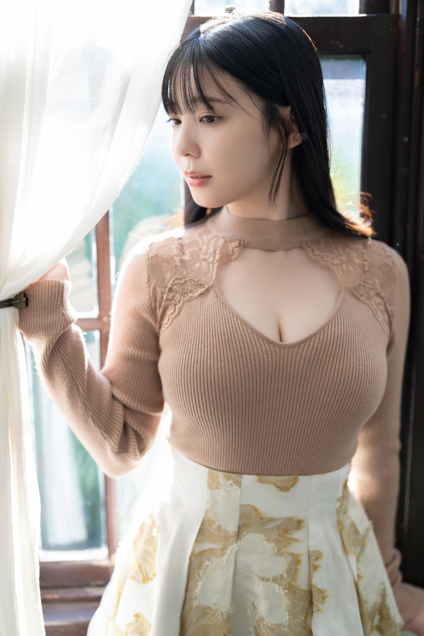 「流川ゆうり」改め 紫藤るい たわわなIカップ姫 vol.2 100ページ豪華版 FRIDAYデ