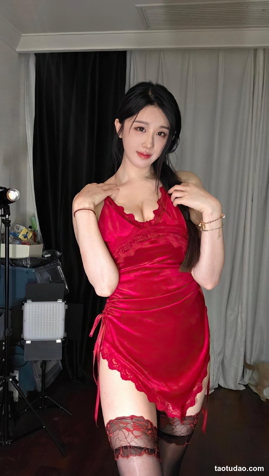 微密圈-轩子巨二兔[韩漫少妇[27P-121MB]