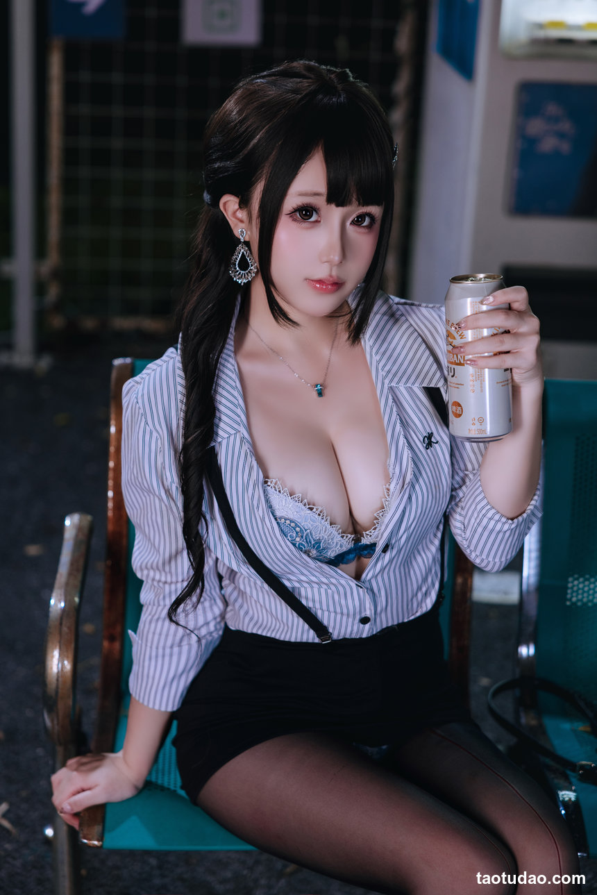 日奈娇 –  下班的OL [188P+6V-1.4G]