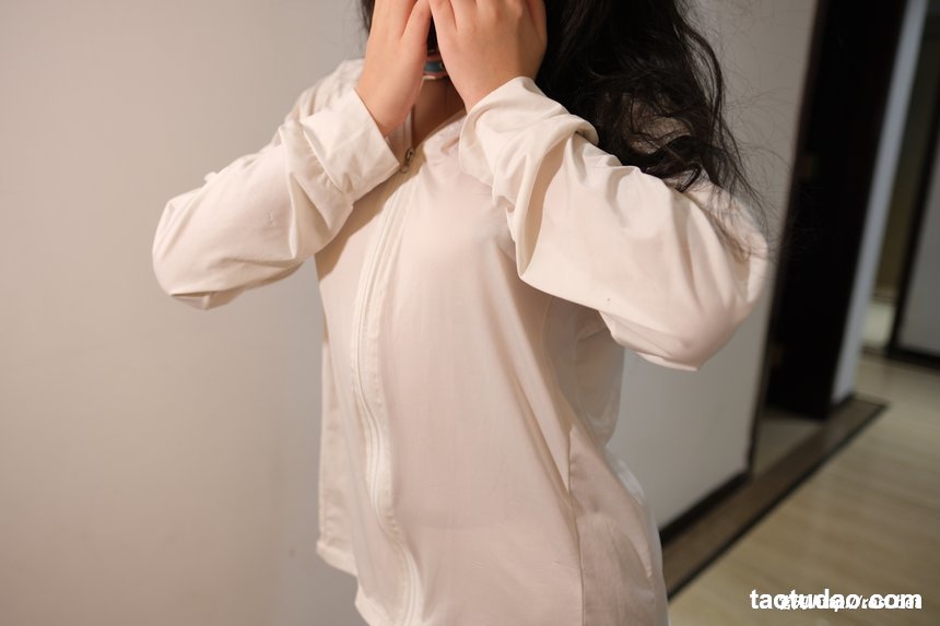 [ROSI写真]2025.11.23 NO.5102[44+1P／115MB]