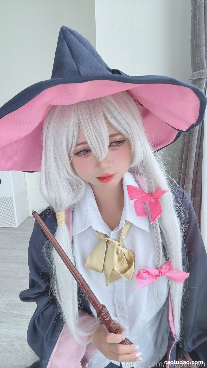 PoppaChan –  Elaina [27P-35.9M]