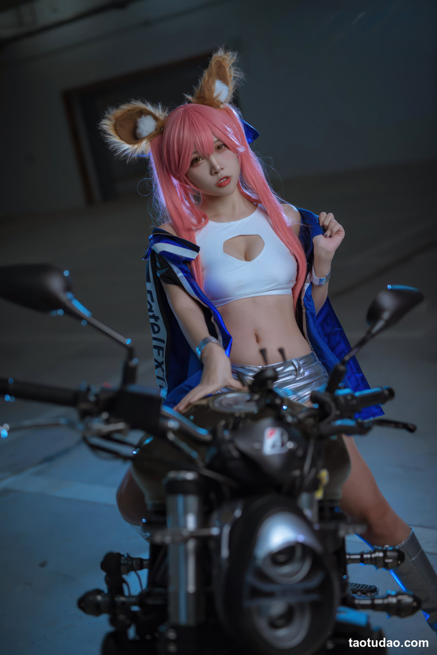 二佐Nisa –  玉藻前赛车服 [30P-202.4M]