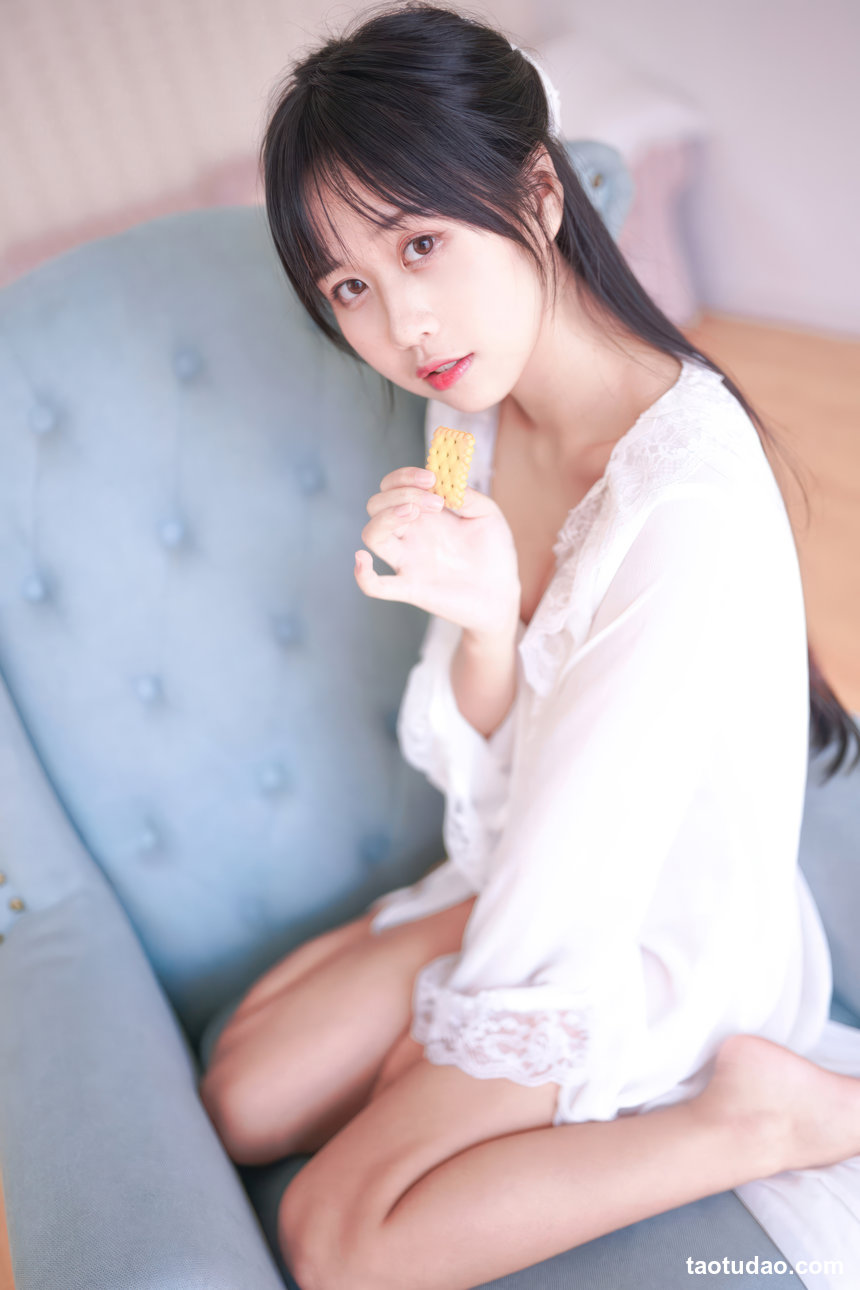 萌芽儿o0 – 白茶清欢 [22P-145.5M]