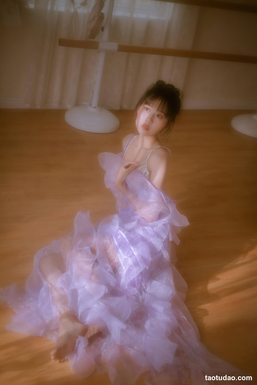 萌芽儿-左家娇女[49P-333MB]