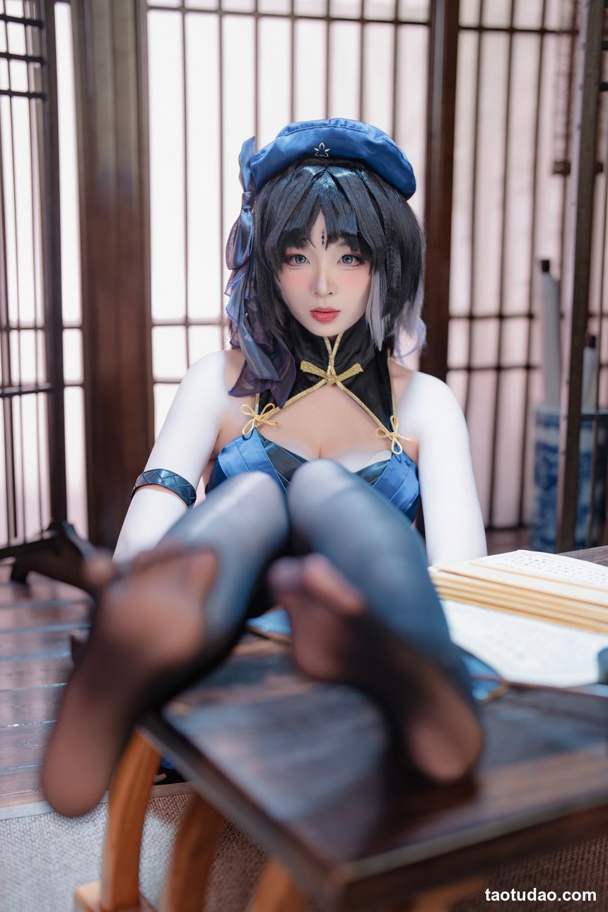 轩萧学姐 –  鸣潮秧秧[108P+1V-682M]