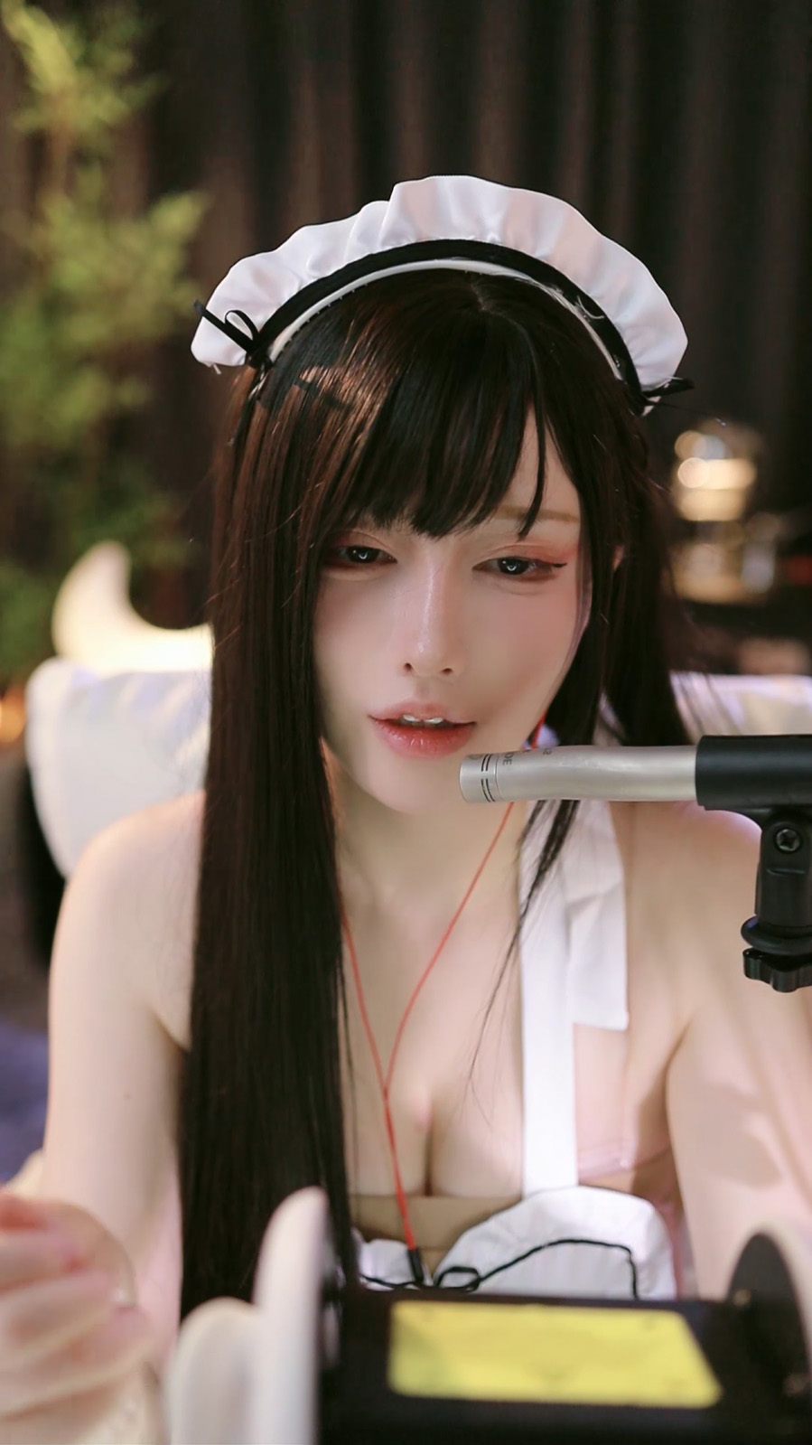 一色雨 – NO.009 25年12月会员 芦荟+呼吸 [1V-867MB]