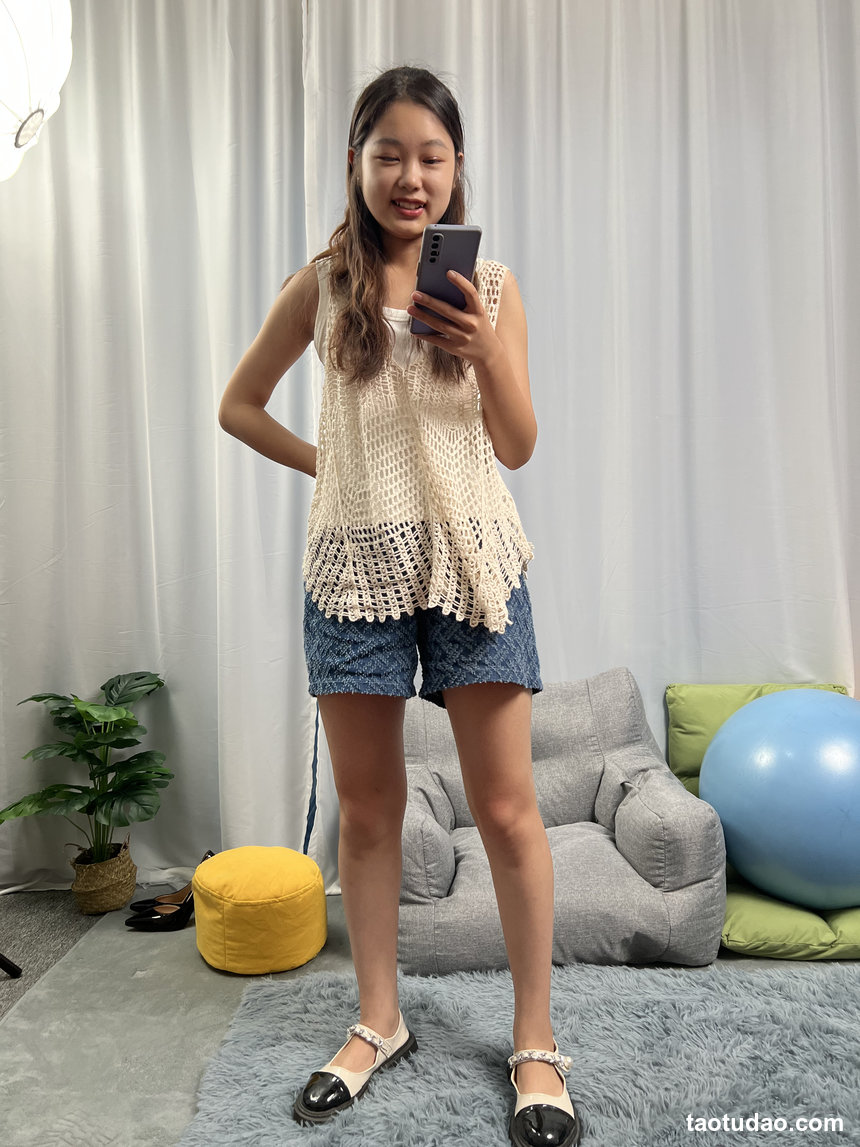 三禾摄影 No.045 休闲短裤 船袜 短丝 大头鞋 [190P4V-1.83GB]