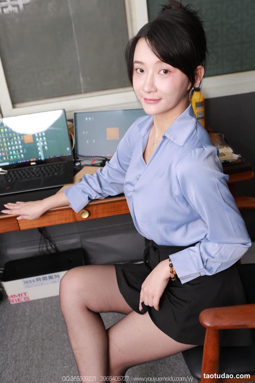 [IESS异思趣向] 2025.10.17 丝享家 2187 秋秋《左看右顾》[84P-81MB]