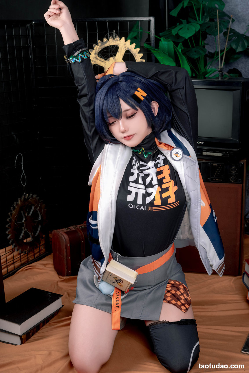 Messie Huang – Bella[73P-344M]