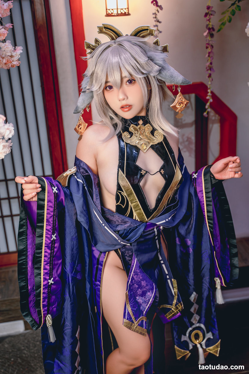 Messie Huang – Yae Alter[62P-297.1M]