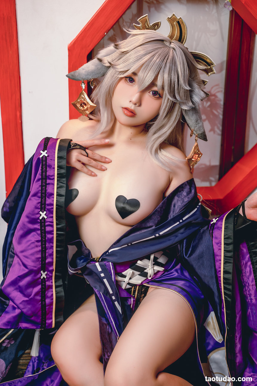 Messie Huang – Yae Alter[62P-297.1M]