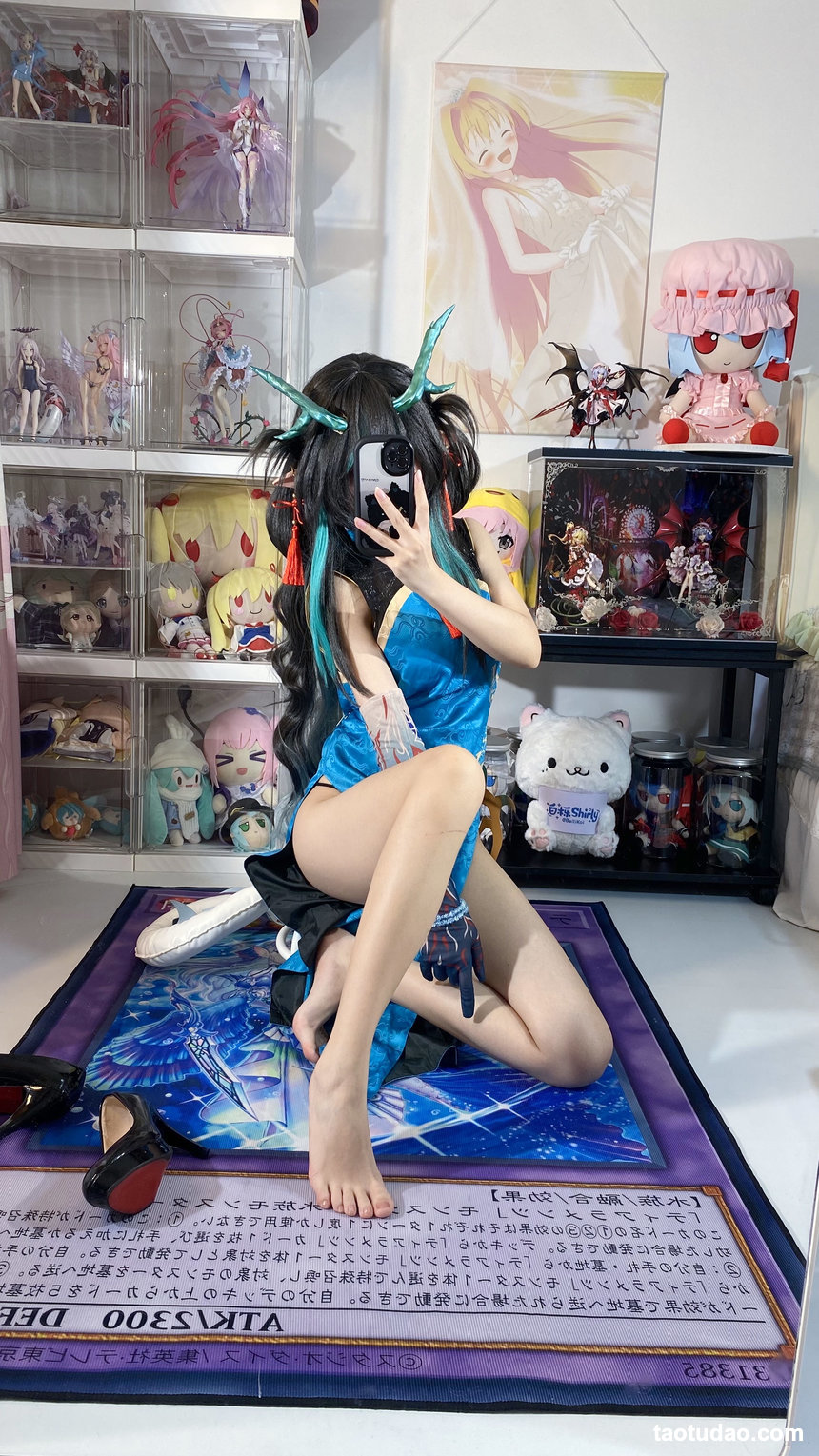 白栎Shirly-明日方舟-夕·染尘烟旗袍[130P+26V-4.06G]