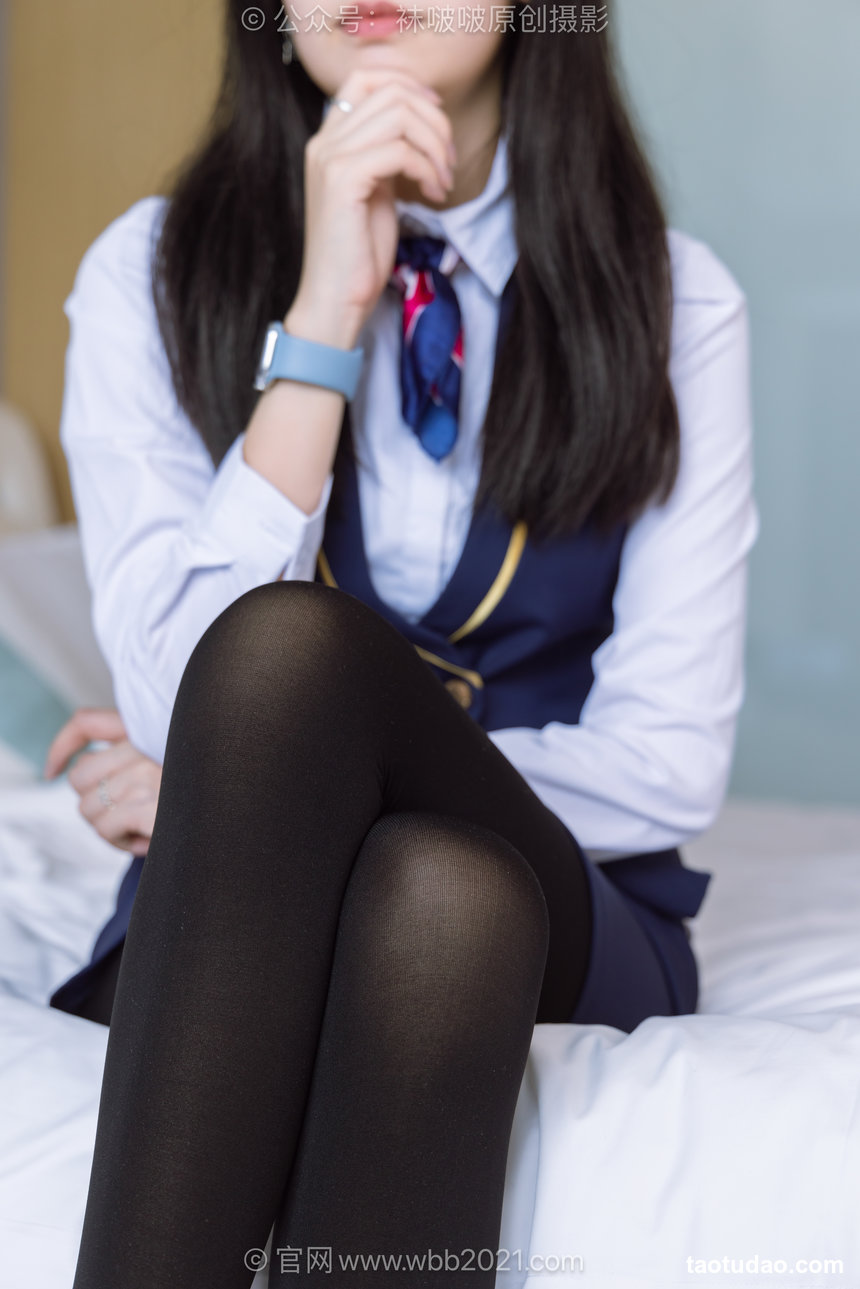 BoBoSocks袜啵啵 No.620 小甜豆-高跟鞋、厚黑丝、银行制服 [140P2V-6.58GB]