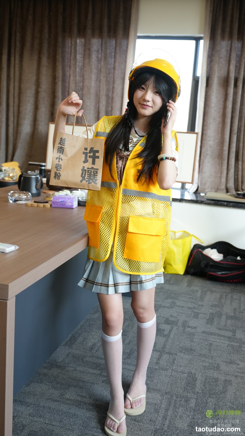 青柠映画 022 – 阿慌 JK外卖员 [114P2V-2.80GB]