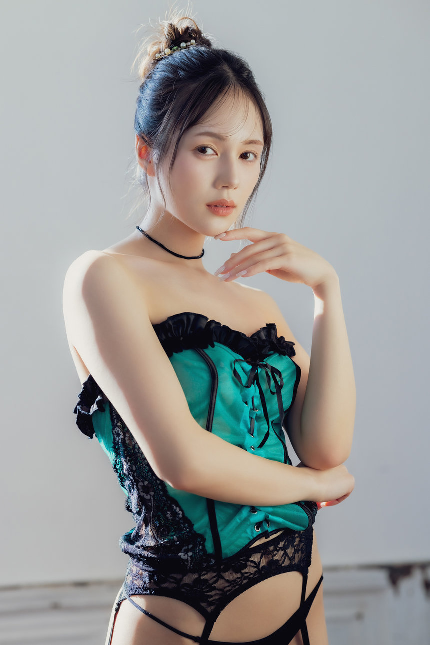 涼森れむ white sun FRIDAYデジタル写真集