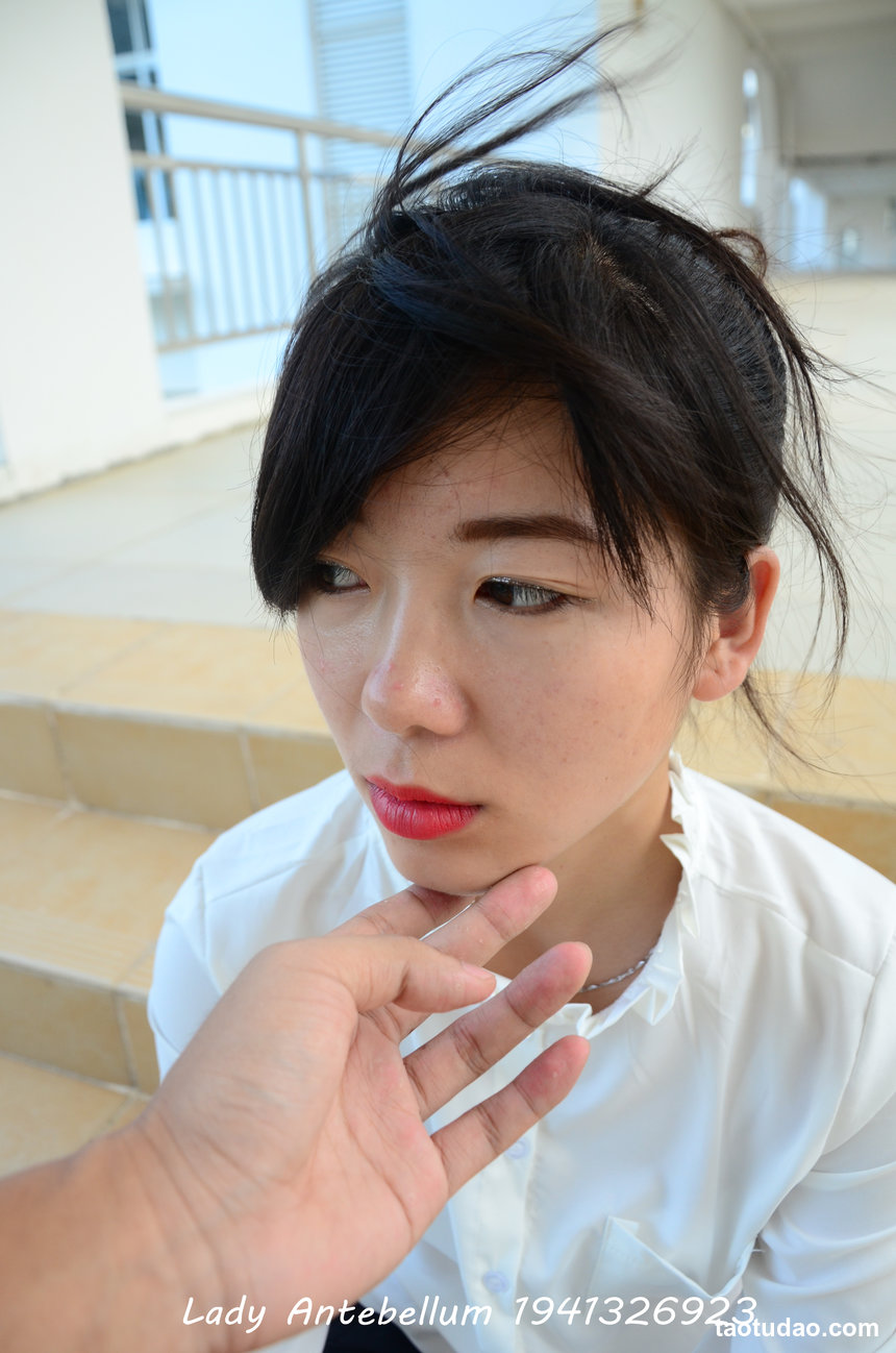 [战前女神] 恋足美腿棉袜女神级摄影套图 040 [117P-320MB]