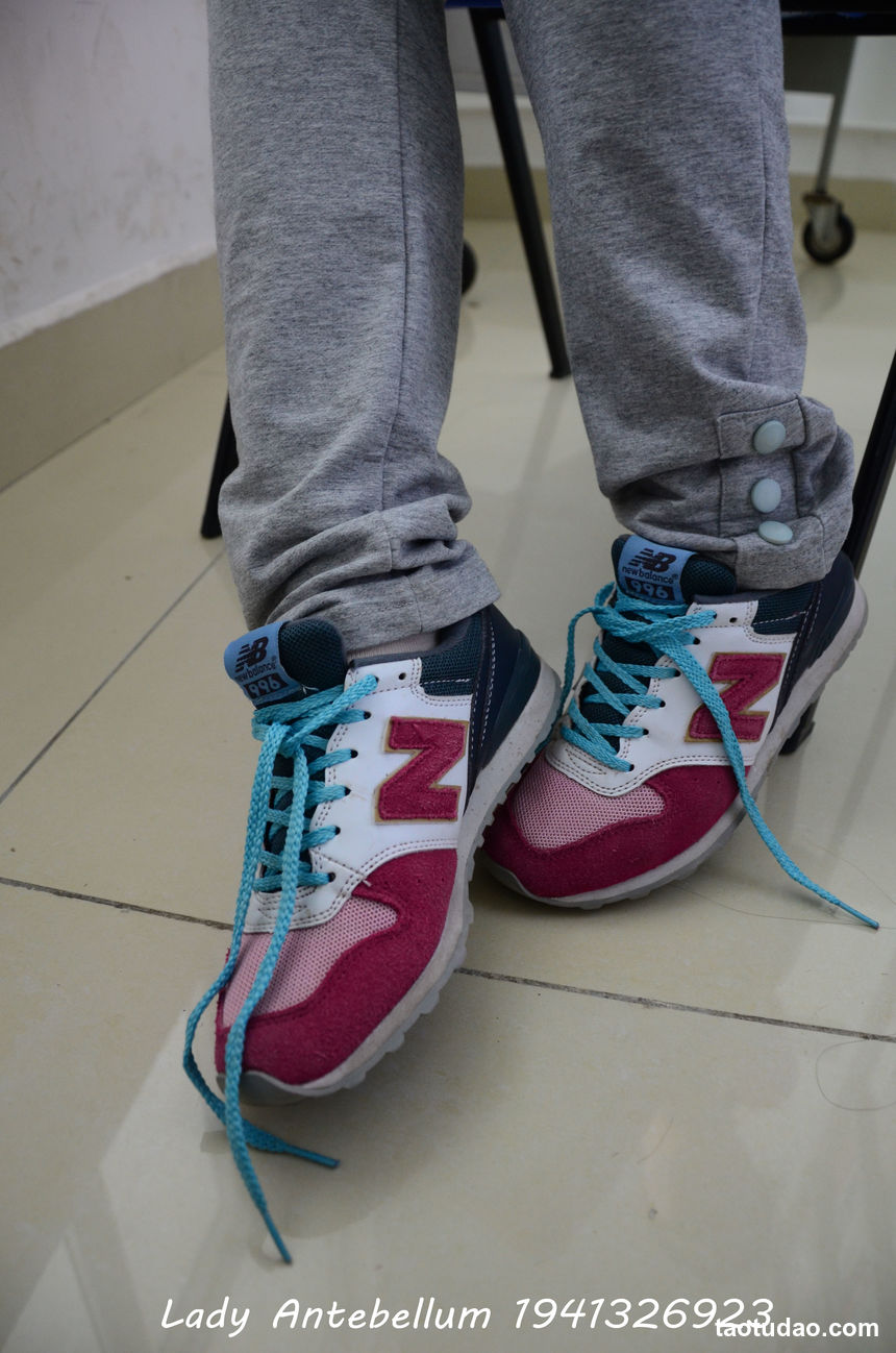 [战前女神] 恋足美腿棉袜女神级摄影套图 048 [71P-123MB]