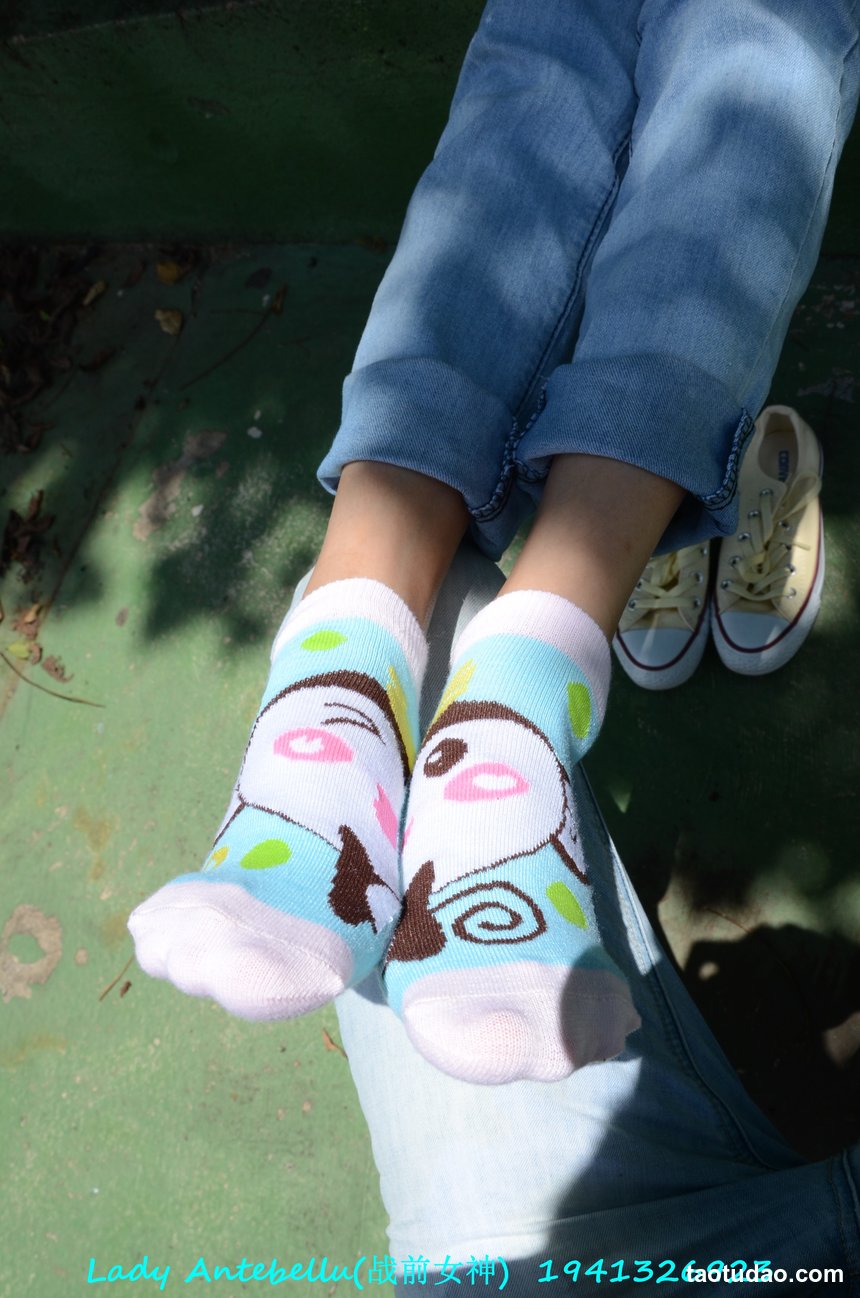 [战前女神] 恋足美腿棉袜女神级摄影套图 135 [232P+338M]