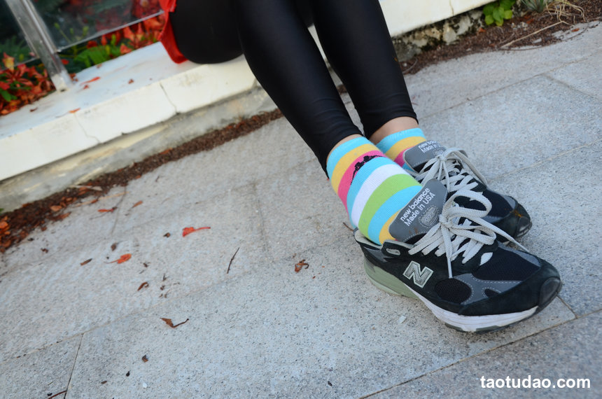 [战前女神] 恋足美腿棉袜女神级摄影套图 封山之作1 [101P+243M]