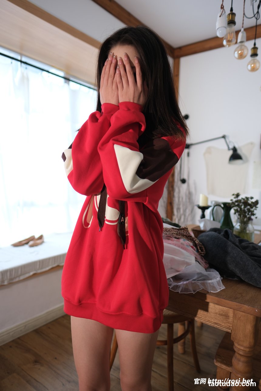 [ROSI写真]2025.12.21 NO.5130[106+1P／239MB]