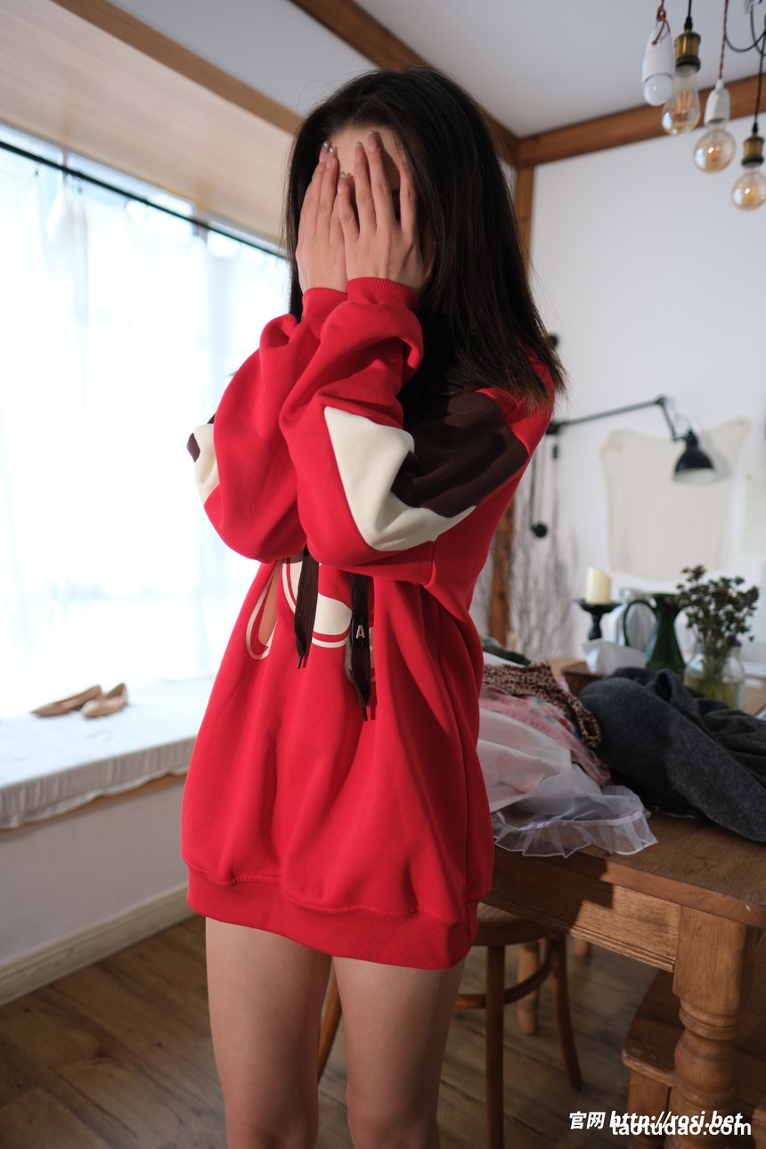 [ROSI写真]2025.12.21 NO.5130[106+1P／239MB]