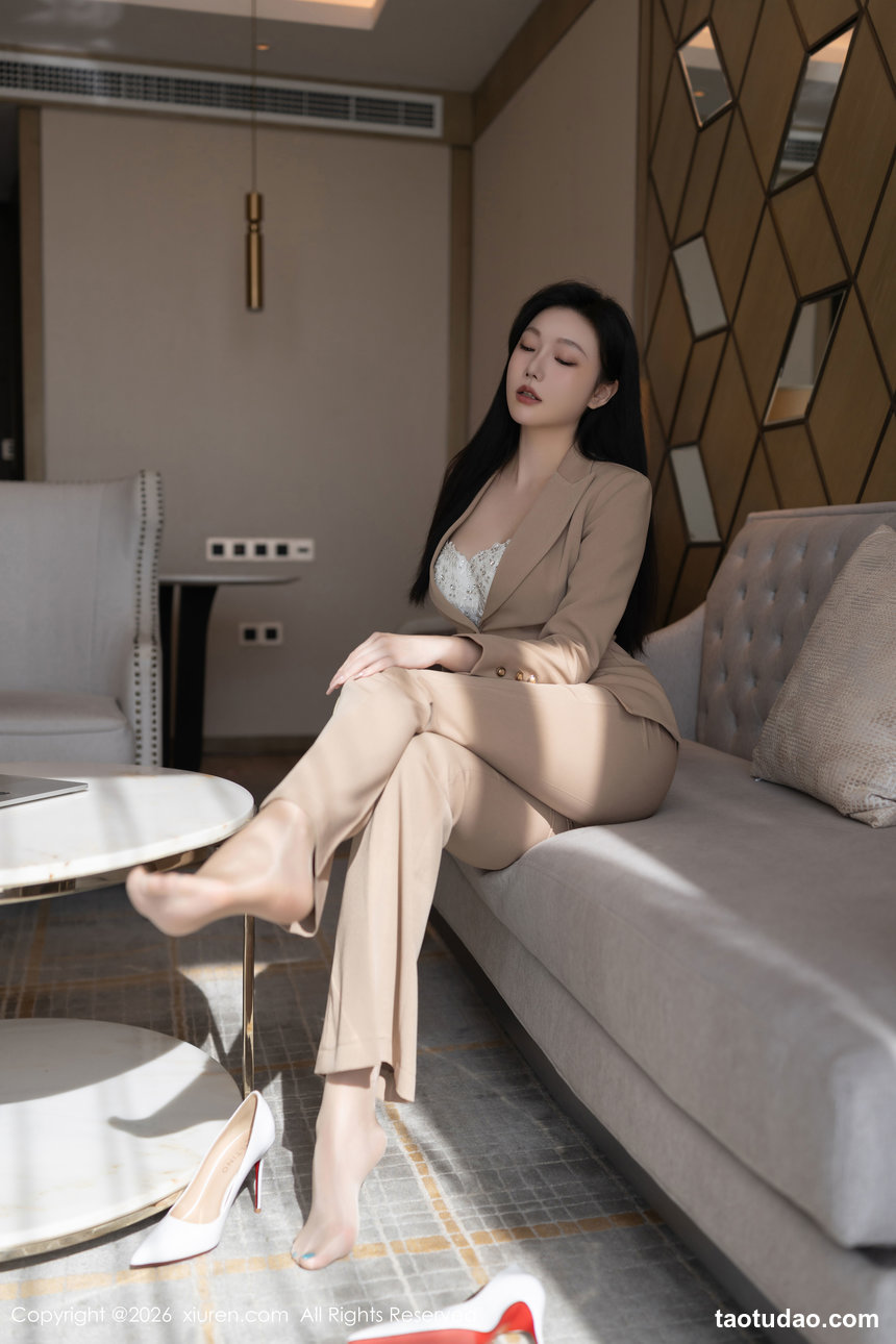 [XiuRen秀人网] 2026.01.27 No.11282 安然anran [72+1P]