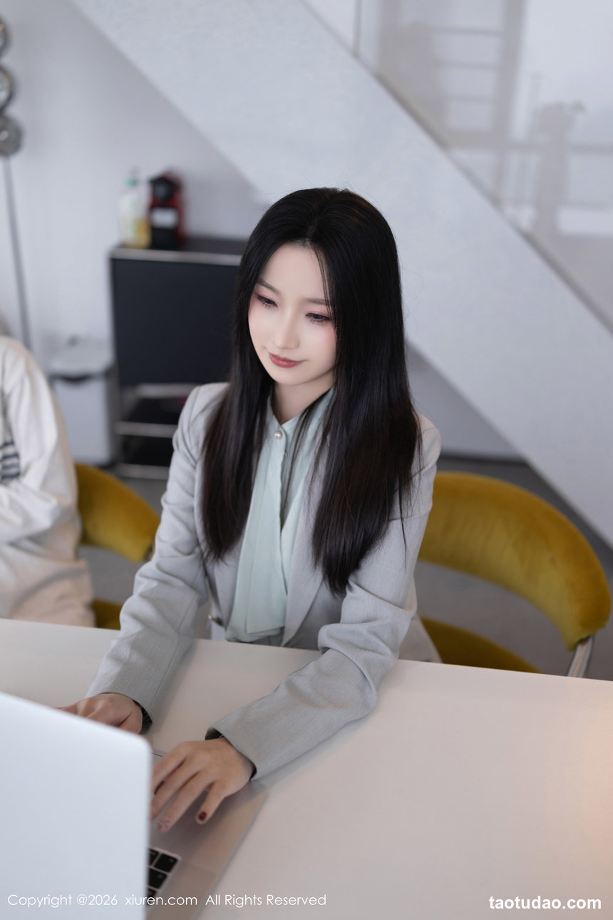 [XiuRen秀人网] 2026.01.28 No.11285 杏子Yada [81+1P]