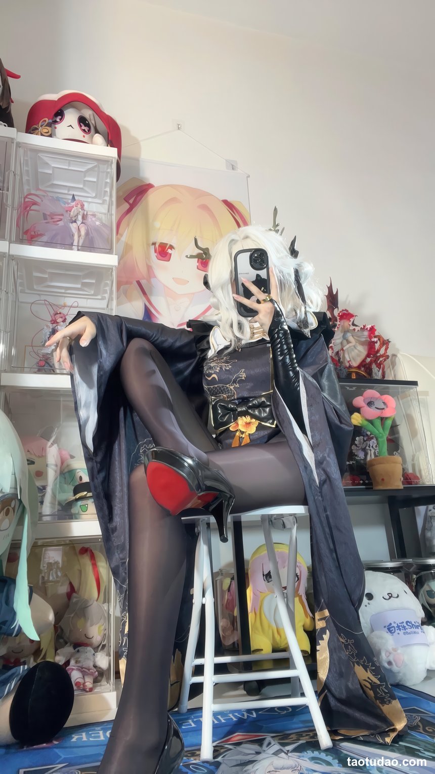 白栎Shirly –  Nikke 布兰儿[130P+27V-3.24G]