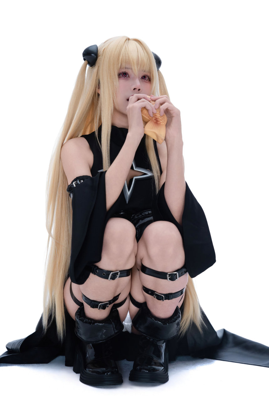 清水凪-To Love-金色暗影[38P-320MB]