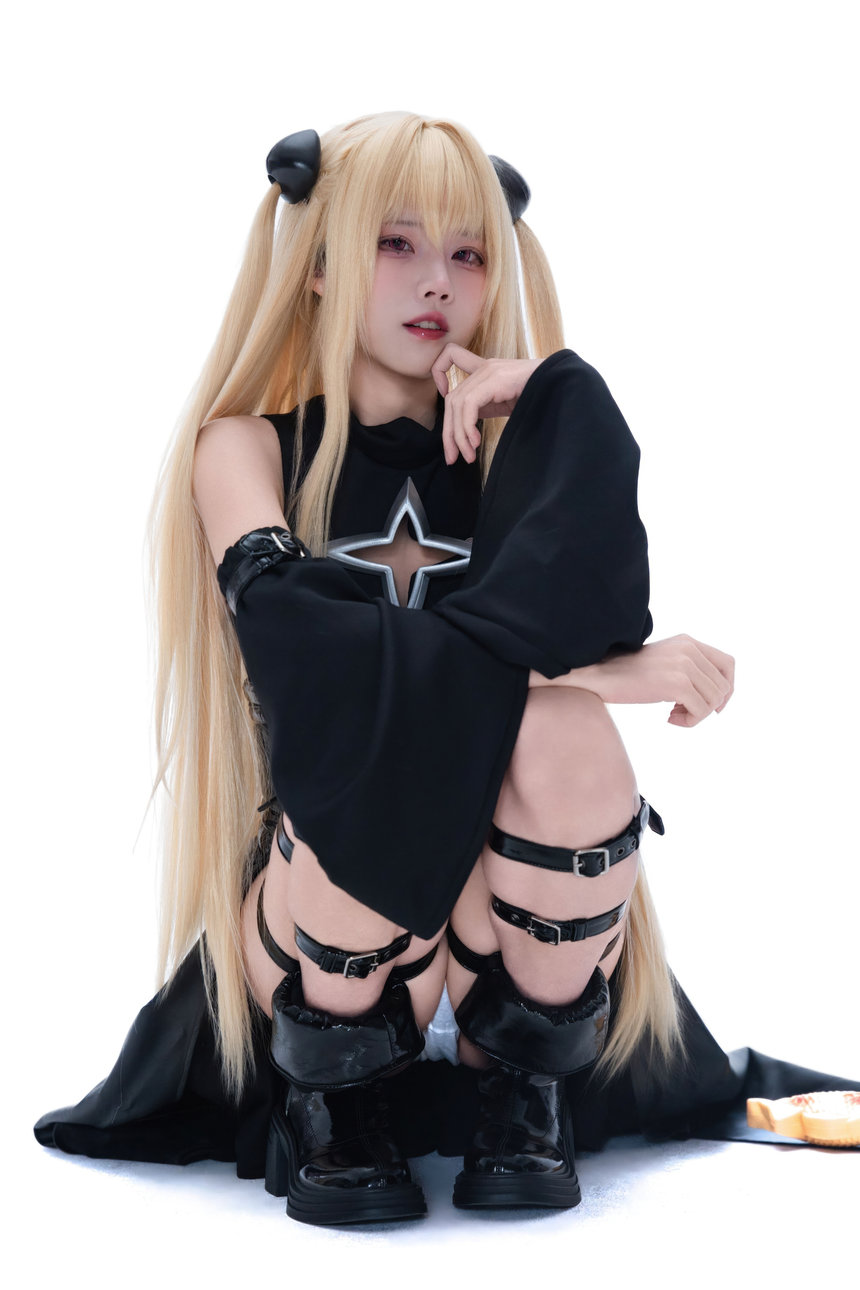 清水凪-To Love-金色暗影[38P-320MB]