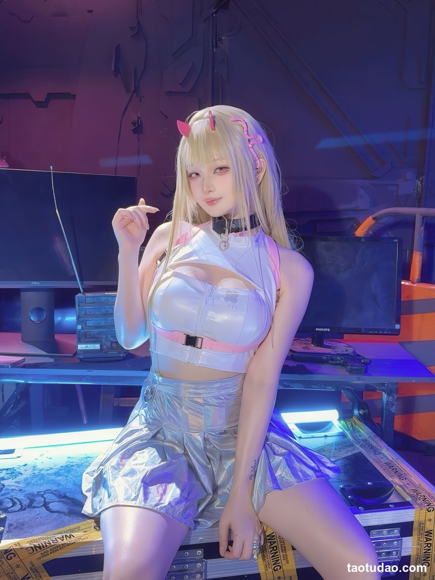 屿鱼 –  Nikke胜利女神 毒蛇原皮[86P-1.02G]