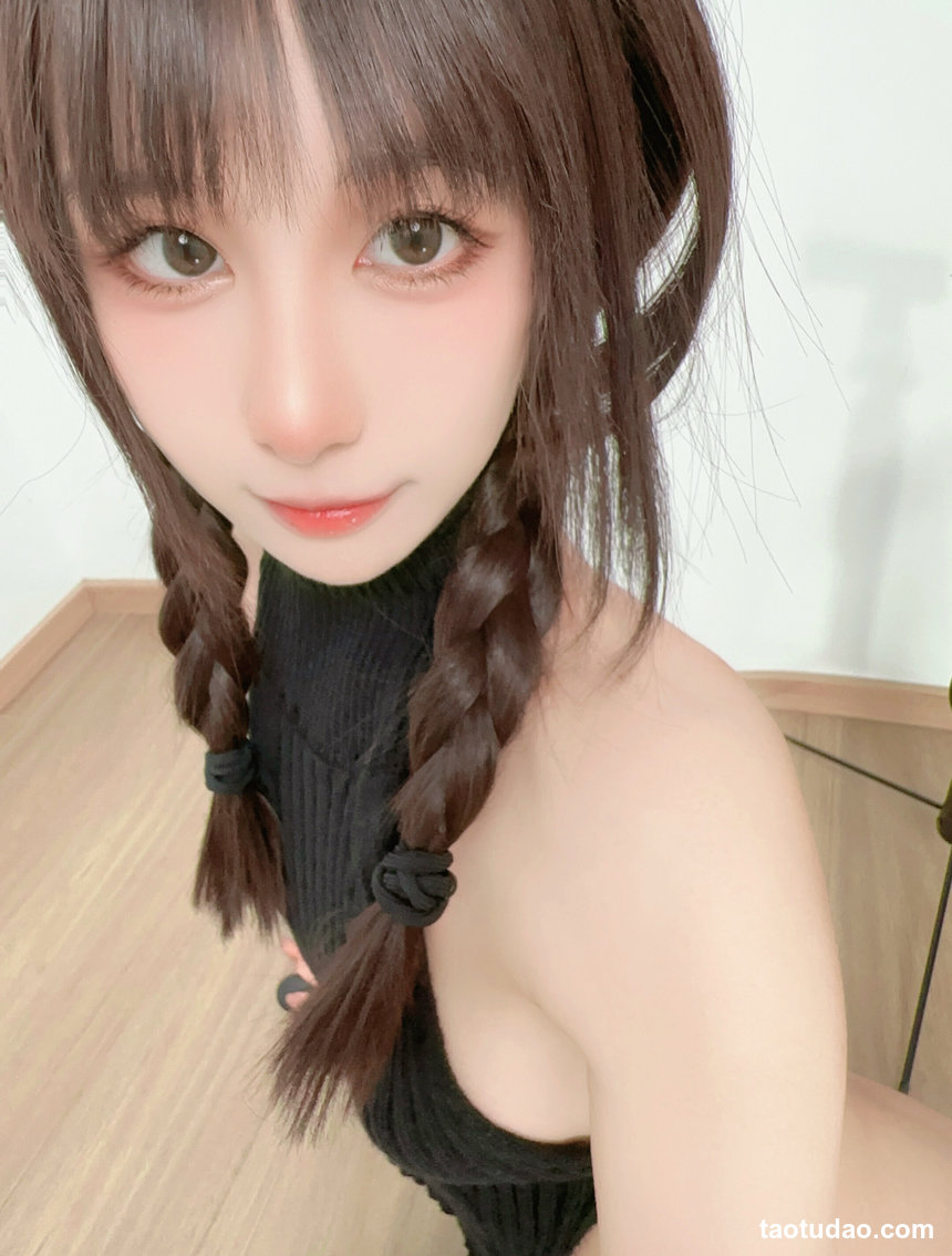 布丁大法 –  全身和裸足[18P+2V-108.6M]