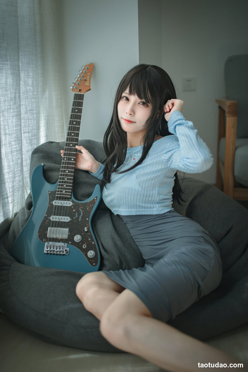 三無人型-吉他妹妹[24P-223MB]