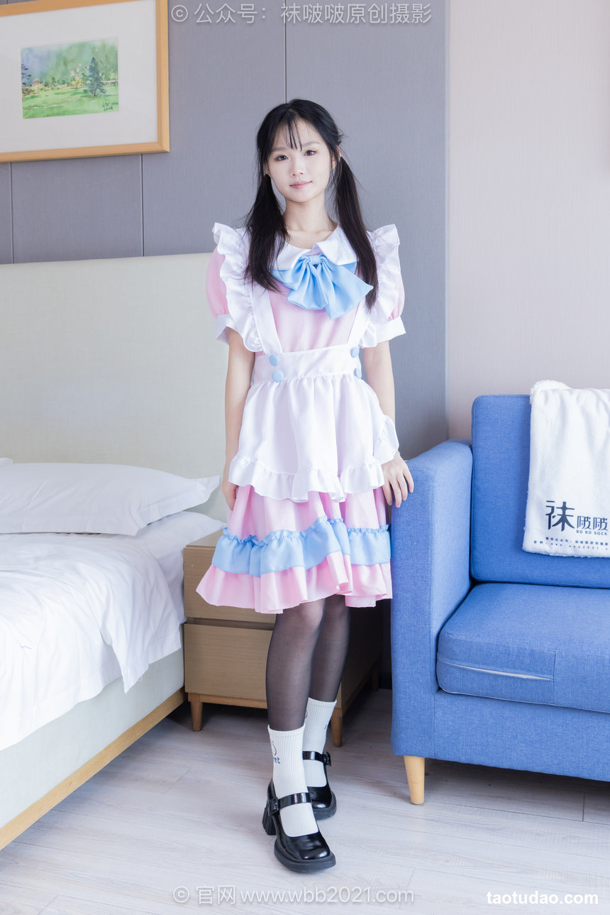 BoBoSocks袜啵啵 No.639 甜甜圈-皮鞋、两双白棉袜、薄黑丝、女仆装 [158P1V-6.38GB]