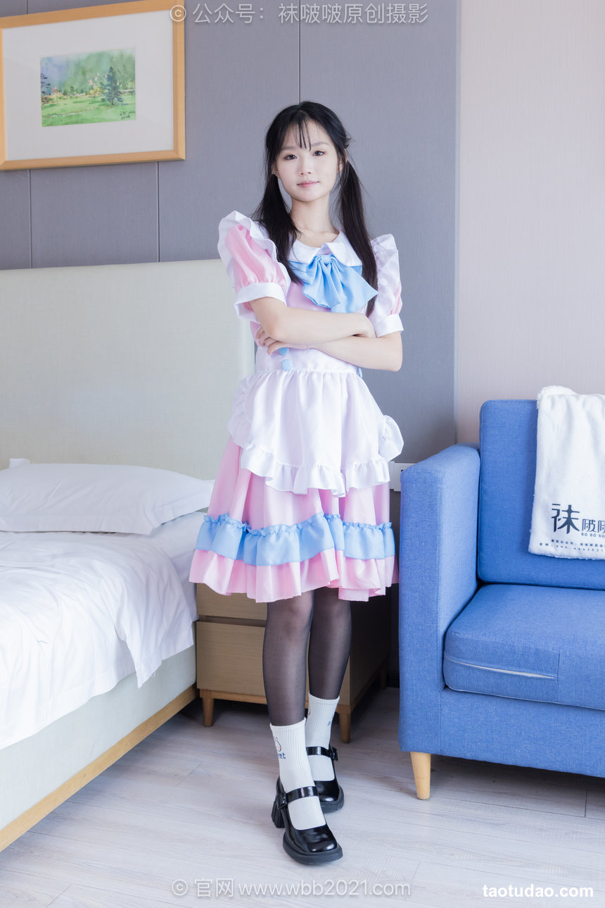 BoBoSocks袜啵啵 No.639 甜甜圈-皮鞋、两双白棉袜、薄黑丝、女仆装 [158P1V-6.38GB]