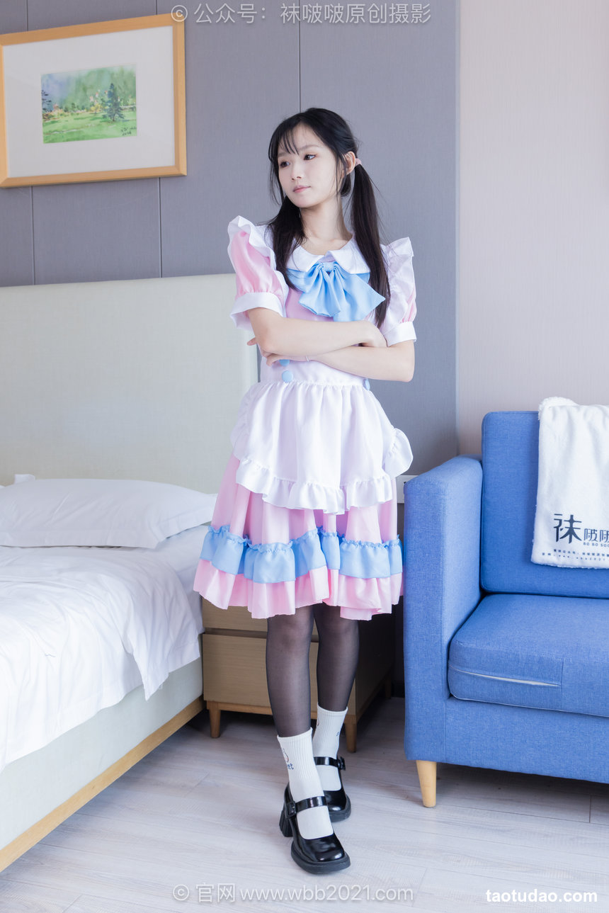 BoBoSocks袜啵啵 No.639 甜甜圈-皮鞋、两双白棉袜、薄黑丝、女仆装 [158P1V-6.38GB]