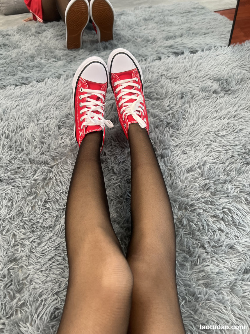 三禾摄影 No.059 篮球服 黑丝 帆布鞋 牛仔短裤 [121P3V-1.05GB]