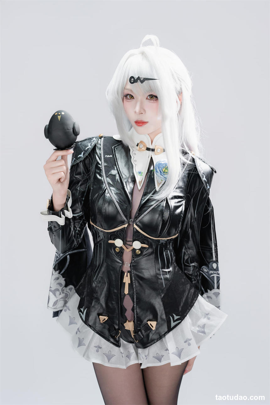 轩萧学姐 –  绝区零 仪玄 墨形影踪[62P-8.8M]