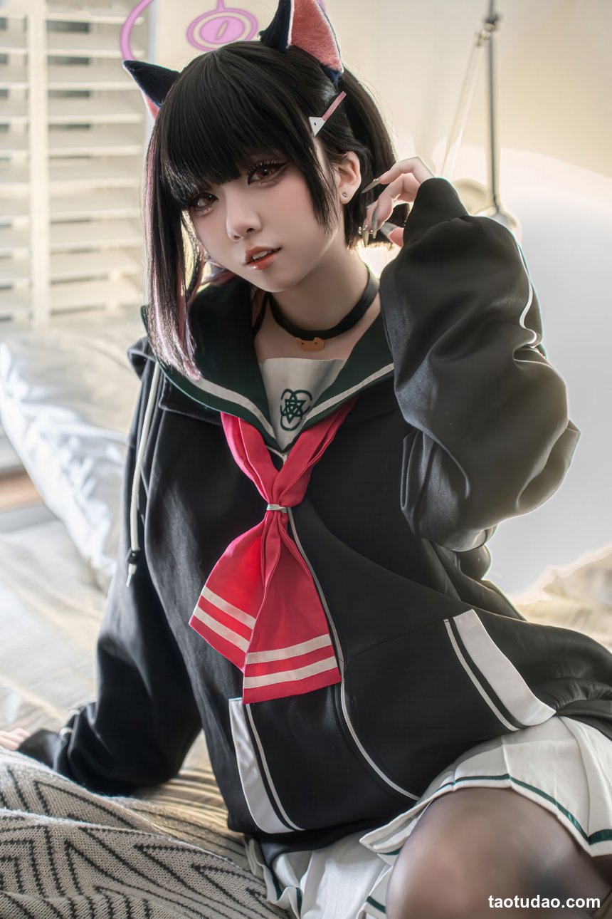 纸悦Etsu_ko –  蔚蓝档案 杏山和纱[55P-310.6M]