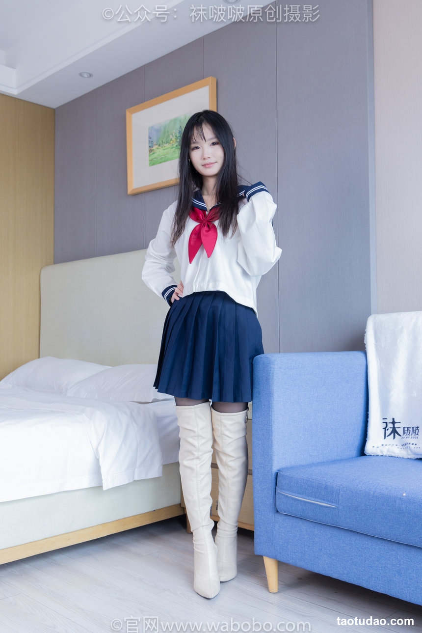 BoBoSocks袜啵啵 No.642 甜甜圈-过膝靴、板鞋、白棉袜、薄黑丝 [152P1V-7.23GB]