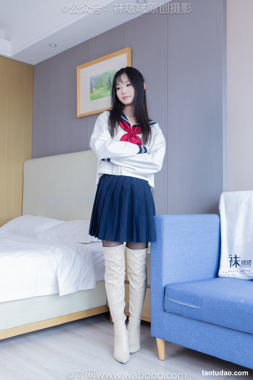 BoBoSocks袜啵啵 No.642 甜甜圈-过膝靴、板鞋、白棉袜、薄黑丝 [152P1V-7.23GB]