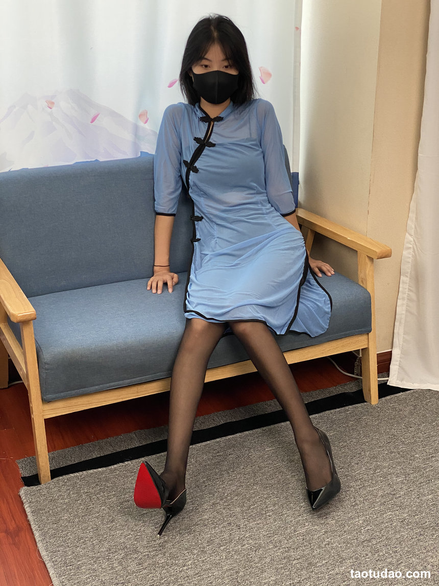 三禾摄影 No.064 薄丝旗袍 黑丝 高跟 [245P-1.85GB]