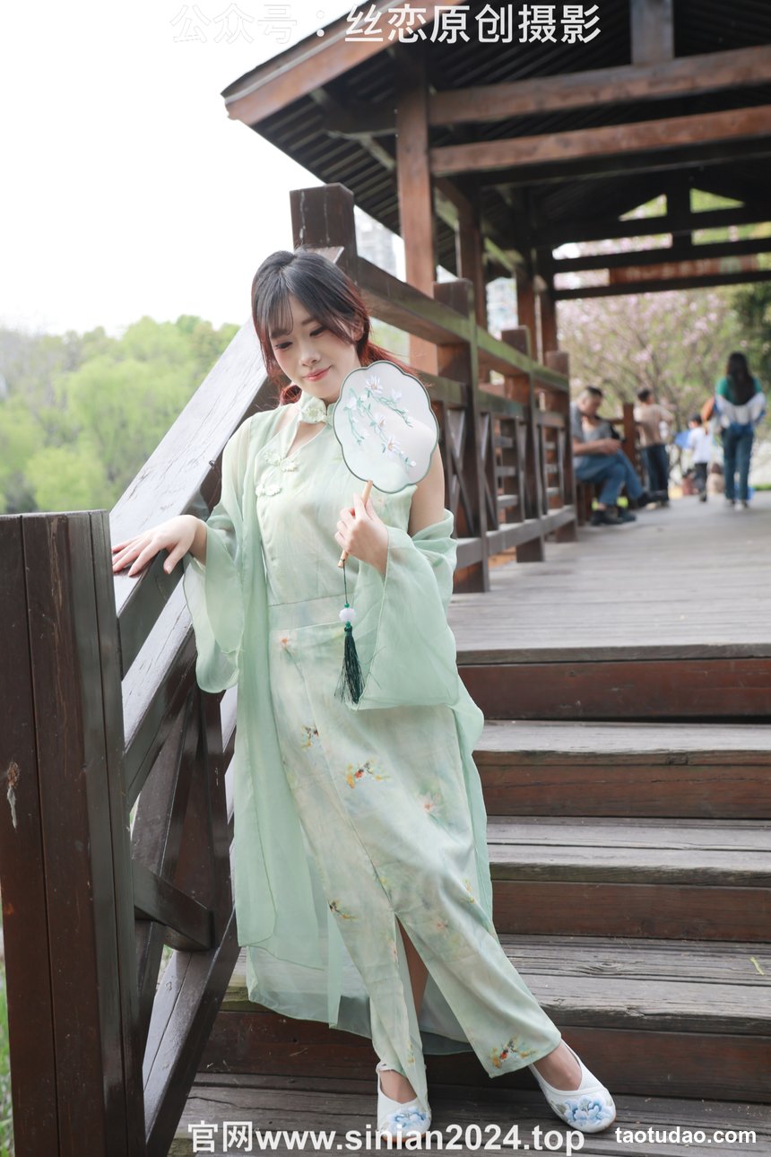 丝恋摄影 NO.040 小梦-古装汉服  白色绣花鞋 超薄肉丝 金色脚链[276P+1V／5.51GB]