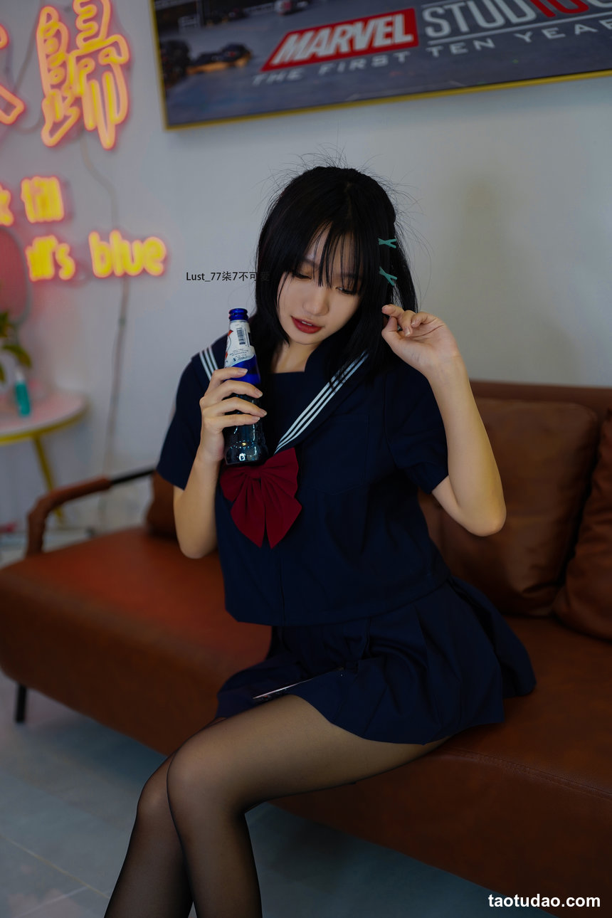 柒柒要乖哦 –  JK少女[176P-2.36G]