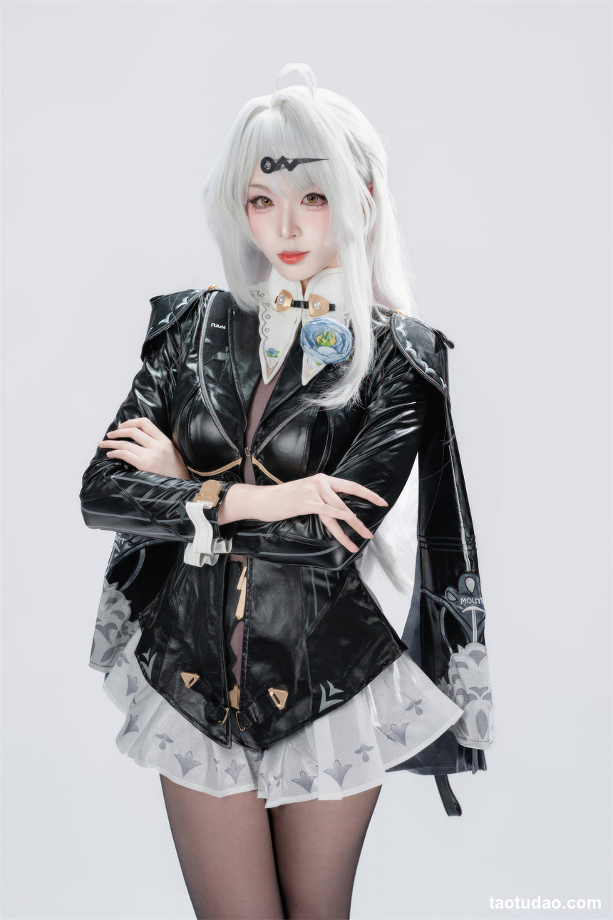 轩萧学姐 –  绝区零 仪玄·墨形影踪[100P-377.9M]