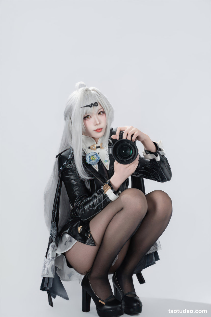 轩萧学姐 –  绝区零 仪玄·墨形影踪[100P-377.9M]