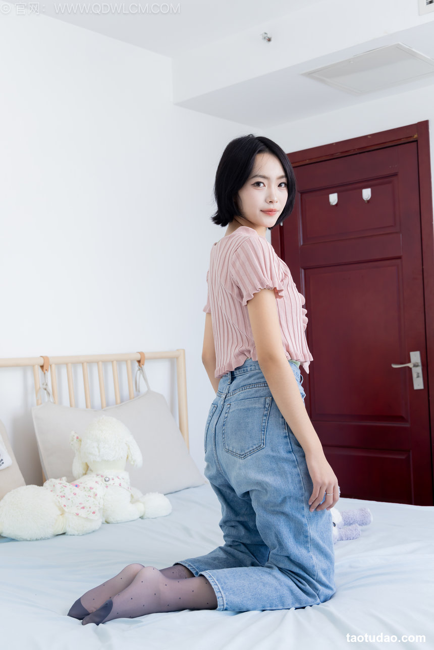 物恋传媒 No.2585 小爱-运动鞋、白棉袜、薄黑丝、厚肉丝 [149P1V-3.64GB]