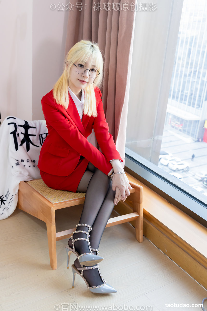 BoBoSocks袜啵啵 No.645 小甜豆-两双高跟鞋、薄黑丝、裸足 [147P1V-6.64GB]