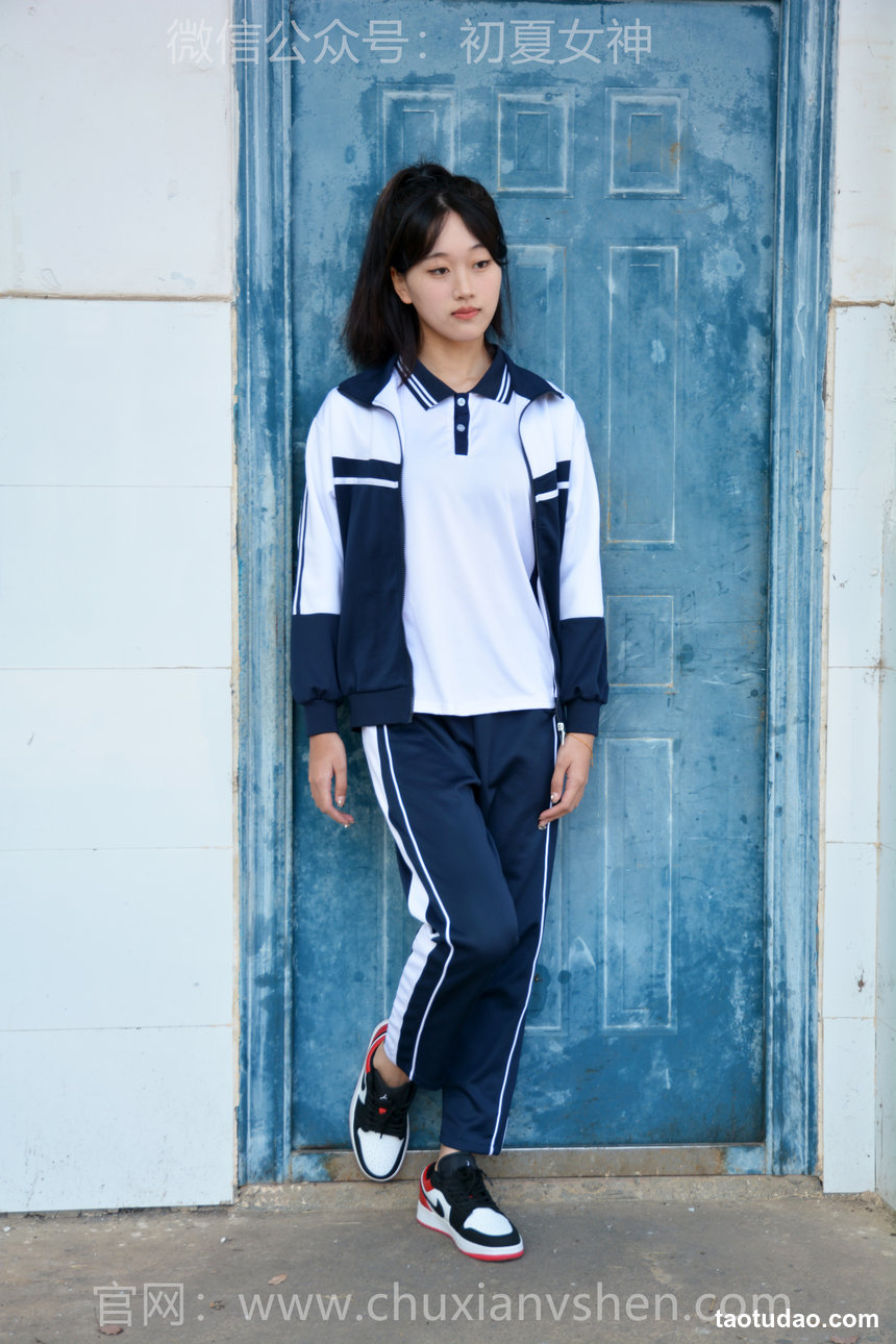 初夏女神 No.303 大头 记忆之门 [100P1V-4.86GB]